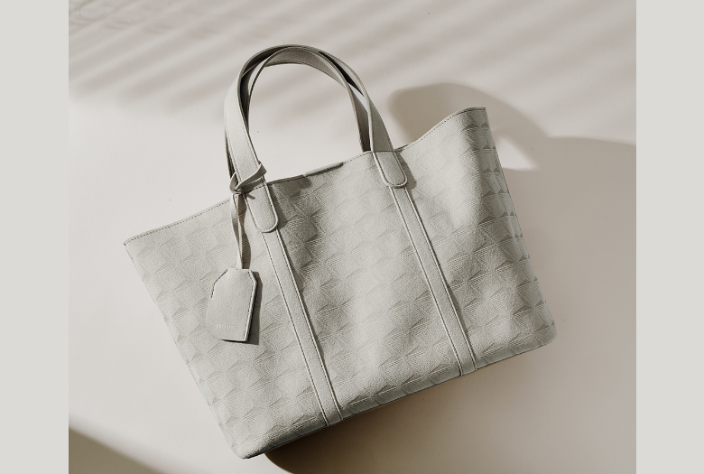 ESTIVANT CHRONO 未使用に近い 10.5 エスティバン ESTIVANT (エスティ